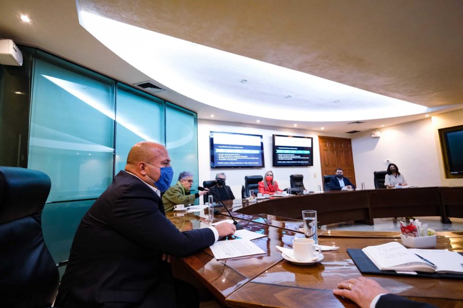 Alfaro insiste en realizar una consulta sobre el pacto fiscal