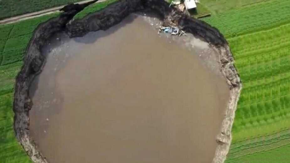 No existe evidencia de que la causa del socavón en Puebla sea sobreexplotación del acuífero: Conagua