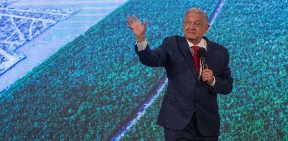 Acusan PRI y PRD a AMLO de “pisotear la ley” al reactivar obras del Tren Maya