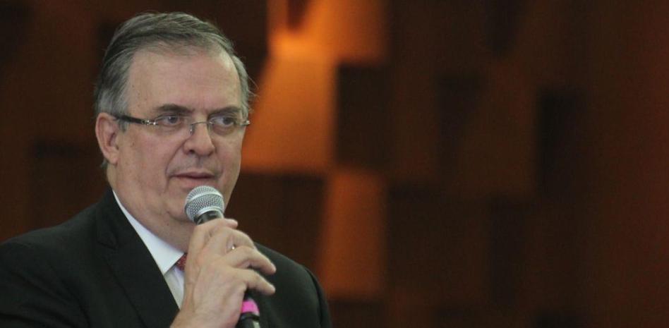 A favor que los mexicanos radicados en EU participen en la encuesta de Morena, para elegir abanderado presidencial