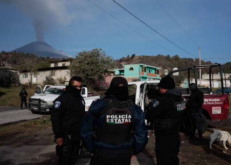 Actividad del volcán Popocatépetl se modera en últimas 24 horas