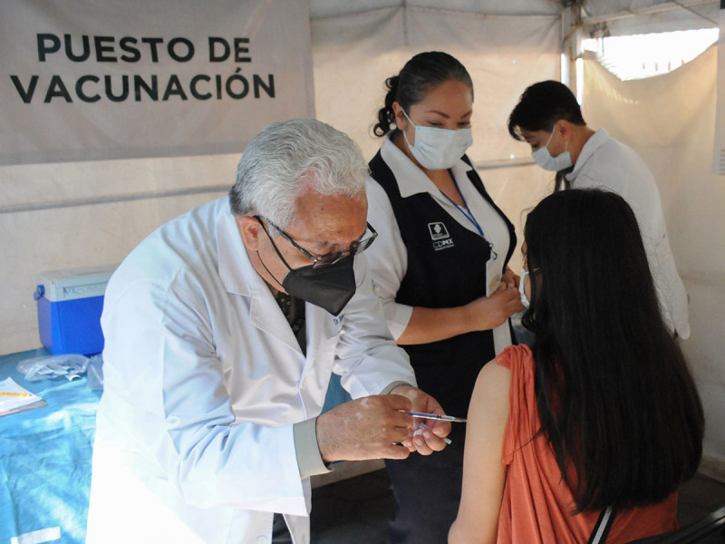 Debe incluirse la inmunización contra covid-19 en programa de vacunación: Ssa