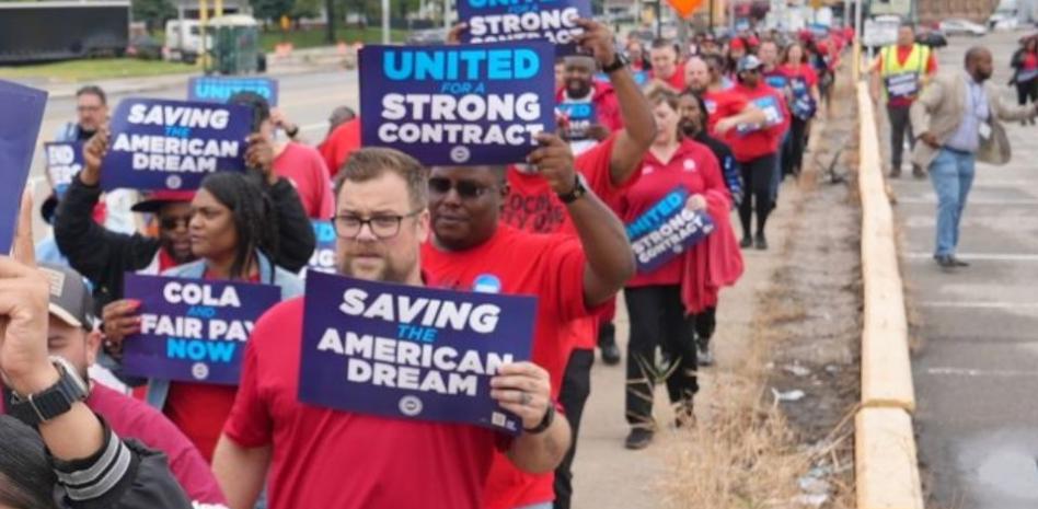 Ampliación de huelga automotriz sacude a centros de trabajo en 20 estados