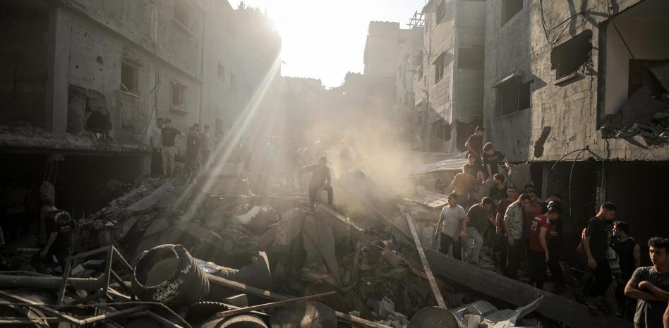 Guerra en Oriente Medio: sube a 1,300 los muertos en Israel y 1,354 en Gaza