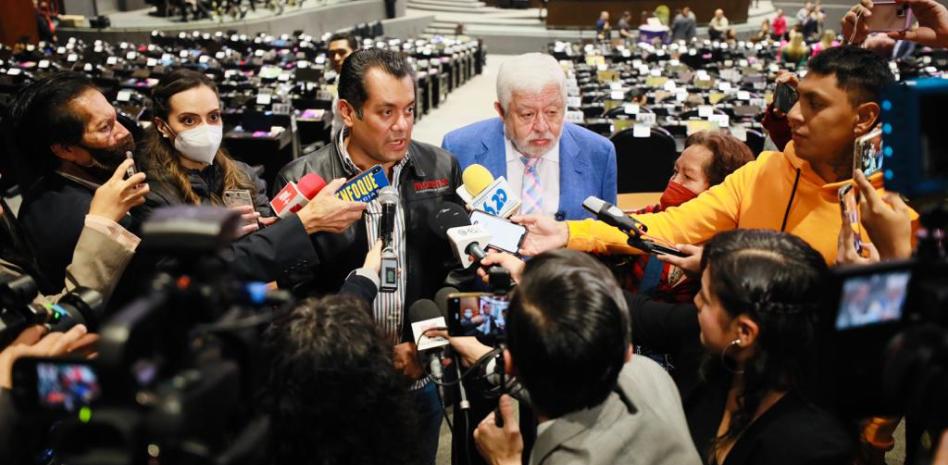 Reclama Chertorivski más ciencia ante ley para prohibir clasificación de “ovnis”