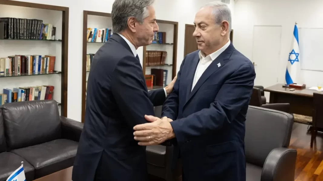 Blinken llega a Israel en su tercera visita para mediar en el conflicto de Gaza