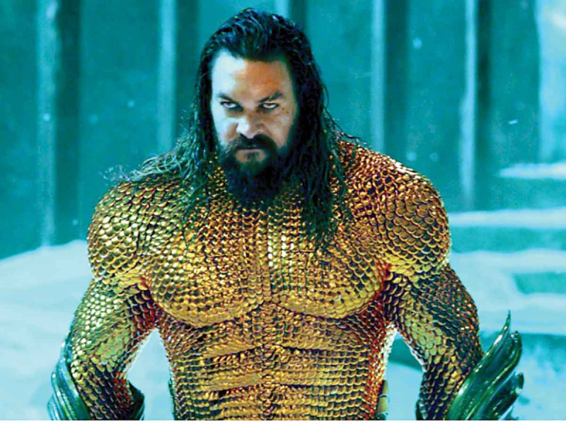 Aquaman llega al #1, pero no convence