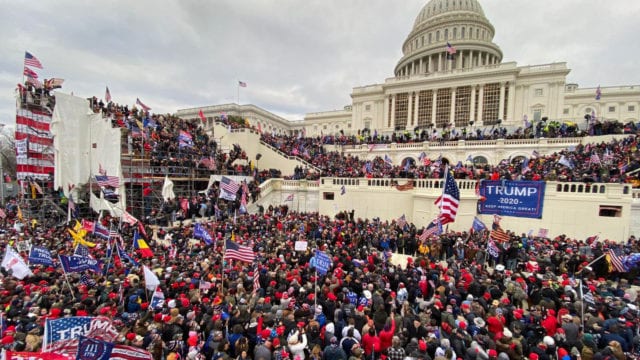 Trump defenderá este martes en la corte que tenía inmunidad durante el asalto al Capitolio