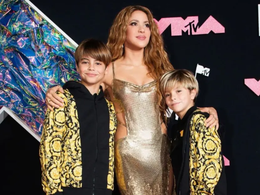 Los hijos de Shakira también facturan, Milan y Sasha quieren regalías por “Acróstico”