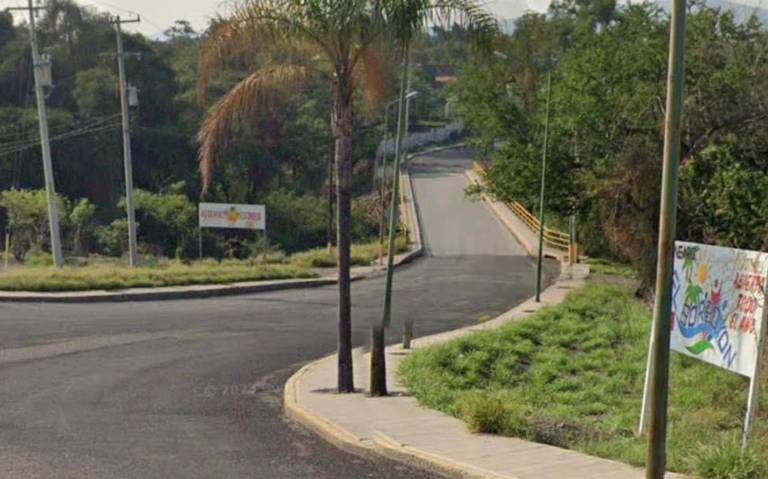 Lo atacan a balazos en la entrada de Chietla para arrebatarle la nómina