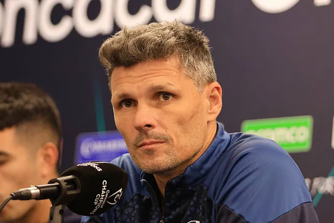 Tano Ortiz centra a los Rayados en Concachampions para “olvidar” la Liga MX