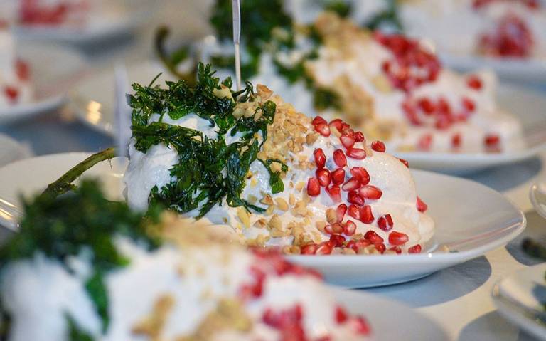 Restauranteros de Tehuacán auguran buena temporada del chile en nogada