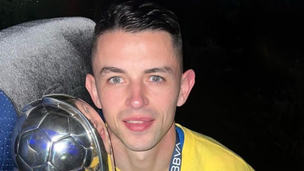 Fidalgo tiene una condición para salir de América