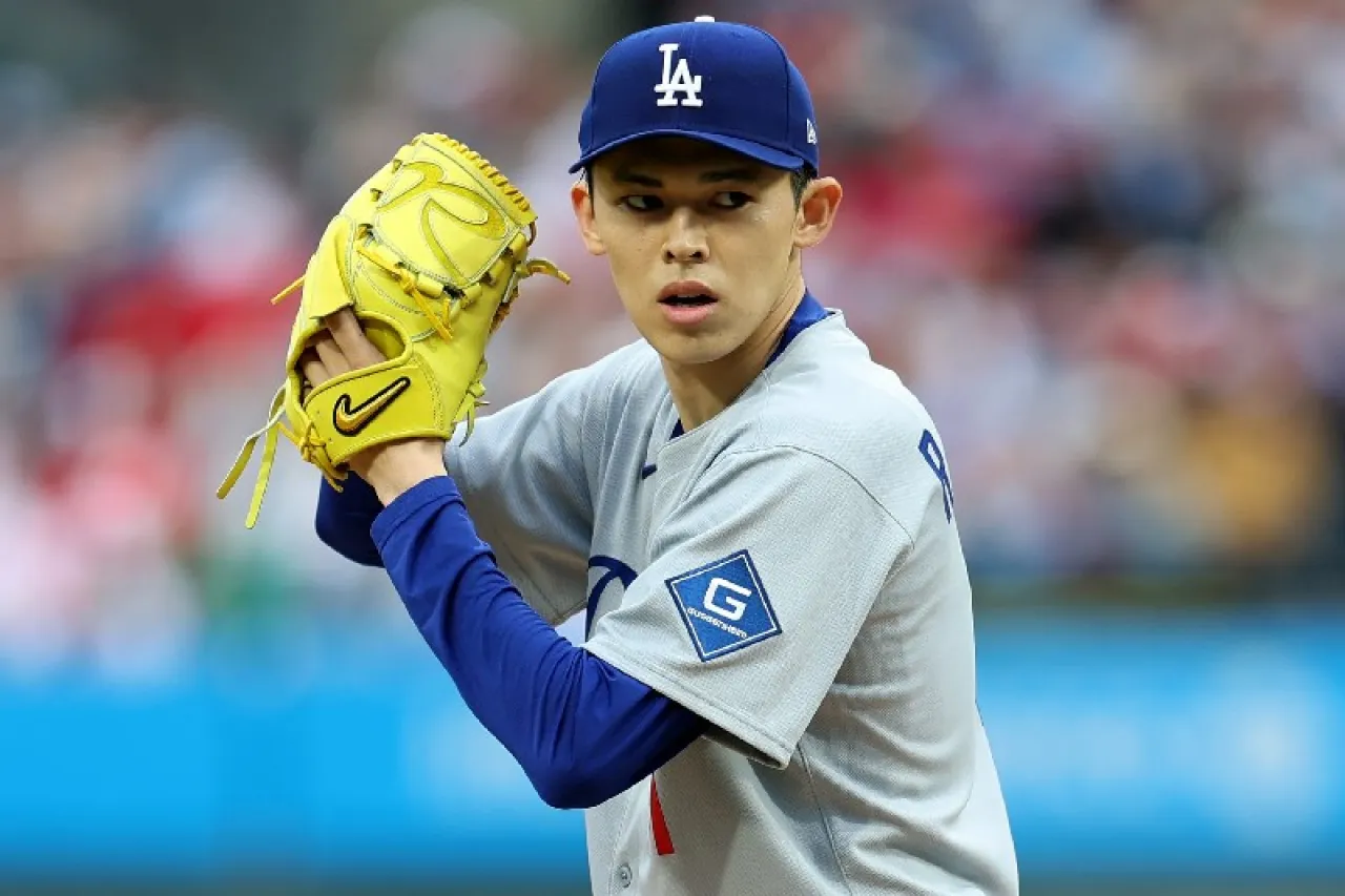 Pese a novatez, brillan Roki Sasaki y Trey Yesavage en Postemporada