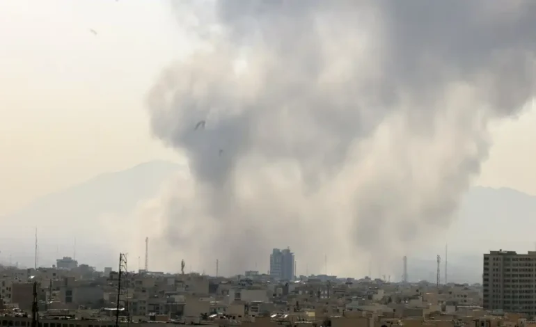 Irán sufre grave revés: 17 buques y 100 misiles destruidos en operación militar